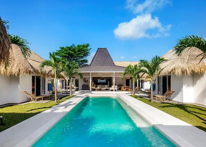 Villa Surga Blue By Alfred In Bali Seminyak