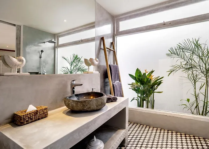 Surga Blue By Alfred In Bali Villa Seminyak